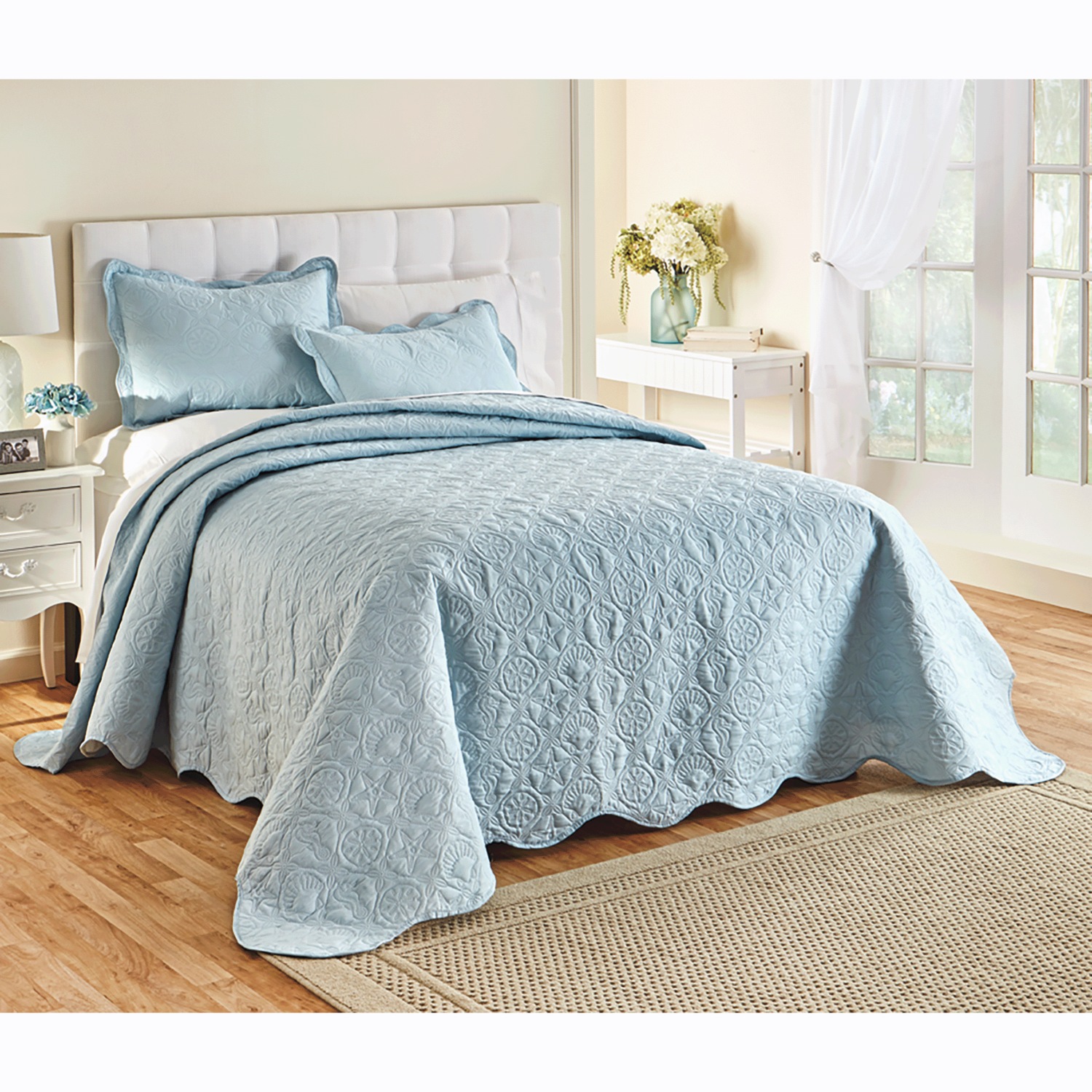 Del Ray Bedspread Carol Wright