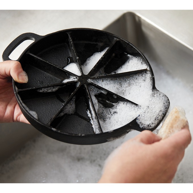 Pre-Seasoned Cast Iron Cornbread Pan, , large