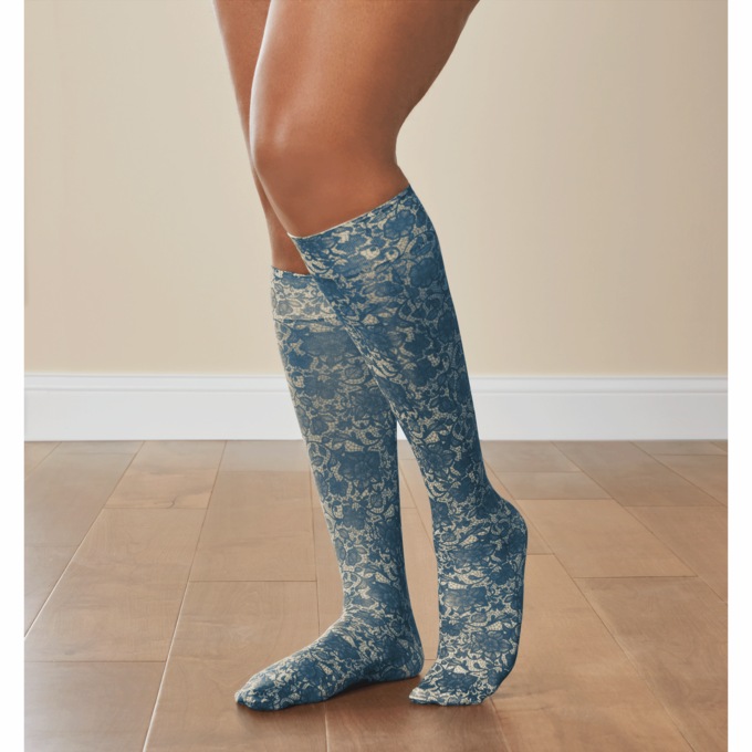 Celeste Stein Stylish and Latex-Free Mild Compression Socks - 8–15mmHg, , large